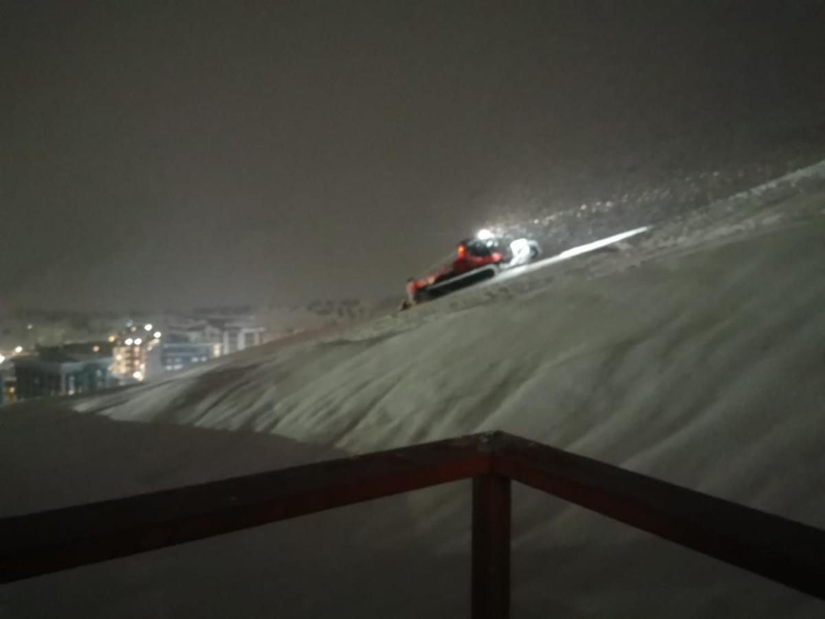 Home On Slopes, The Slope N°3 Is Under The Balcony! Breuil-Cervinia Bagian luar foto