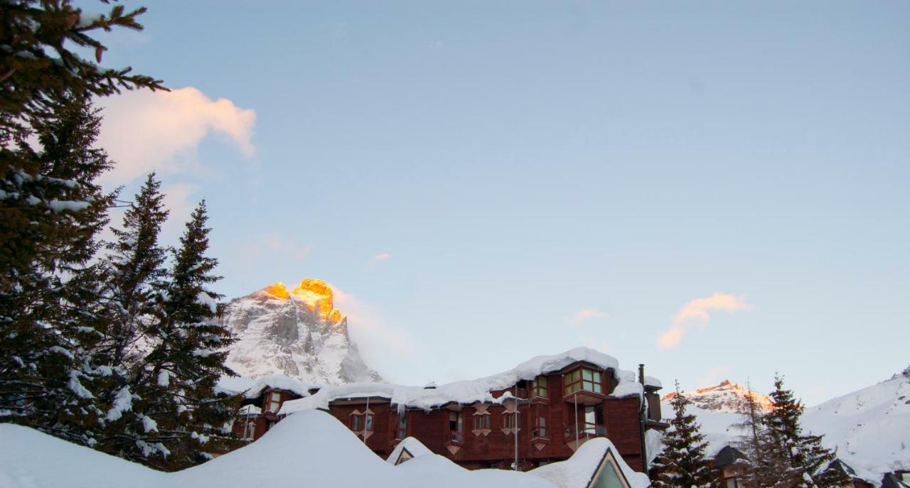 Home On Slopes, The Slope N°3 Is Under The Balcony! Breuil-Cervinia Bagian luar foto
